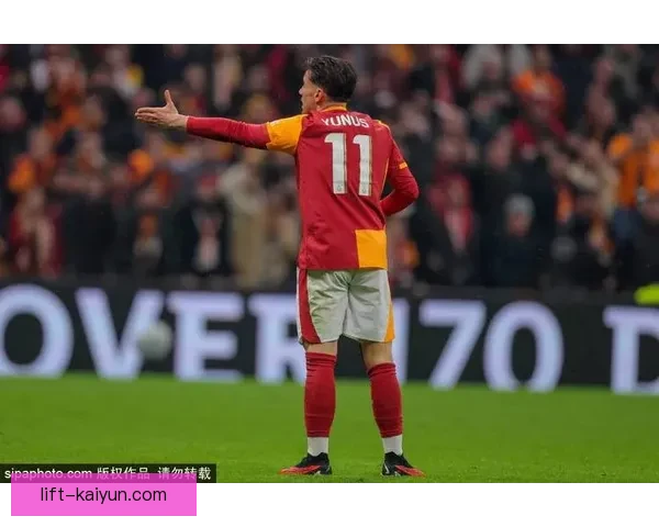 布斯克茨中场价值持续提升，组织调度表现稳健